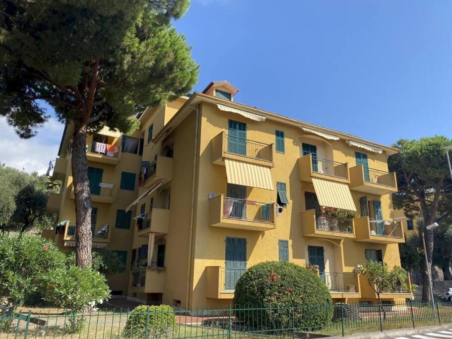 Апартаменты Casa Di Ro - Coloratissima A 300 Metri Dal Mare Сан-Бартоломео-аль-Маре Экстерьер фото